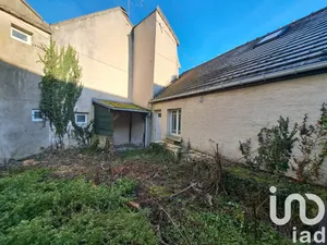 House at Ève (60330)