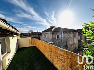 Duplex at Avignon (84000)