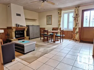 Maison de village à La Chapelle-Hermier (85220)
