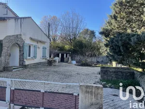 Traditional house at Callas (83830)