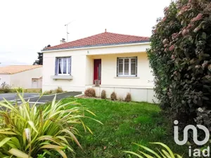 House at Chauché (85140)