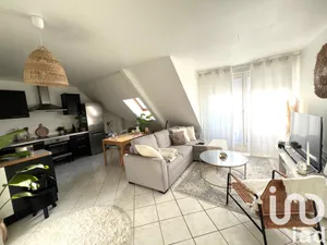 Duplex at Forges-les-Bains (91470)