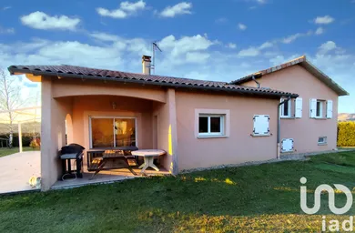 Maison à Charmes-sur-l'Herbasse (26260)