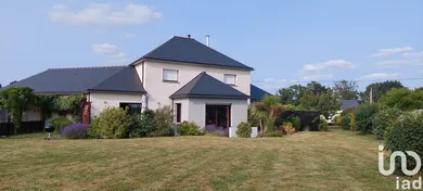 Architectural house at Montauban de Bretagne (35360)