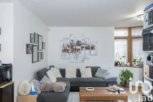 Apartment at Le Plessis-Robinson (92350)
