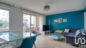 Apartment at Wissous (91320)