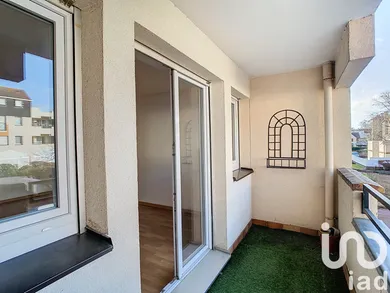 Apartment at Savigny-sur-Orge (91600)