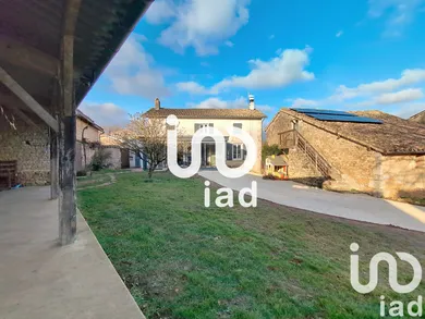 Park home at Voulon (86700)