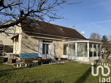 Traditional house at Voulangis (77580)