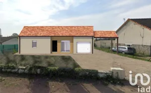 Traditional house at Naintré (86530)