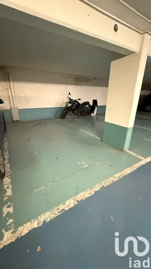 Parking à Montrouge (92120)