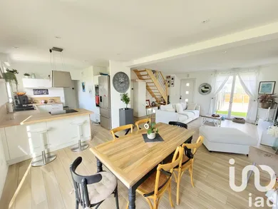 Traditional house in Pernay (37230)