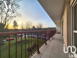 Apartment at Vélizy-Villacoublay (78140)