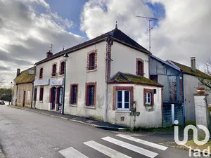 Townhouse at Villeneuve-les-Genêts (89350)