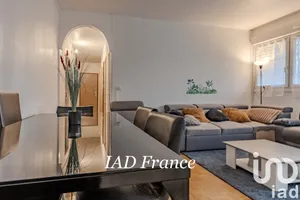 Apartment at Aubergenville (78410)