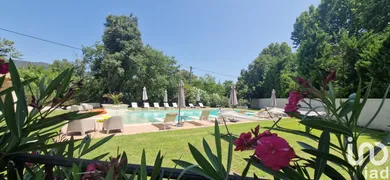 Mas à Saumane-de-Vaucluse (84800)