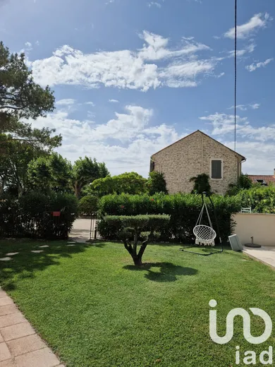 Mas à Saumane-de-Vaucluse (84800)