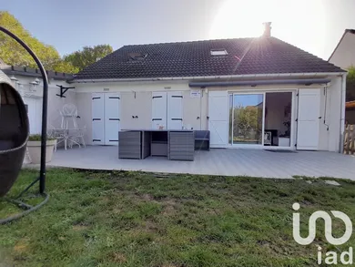 Traditional house at Grigny (91350)