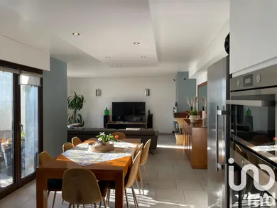 Traditional house at Coubron (93470)