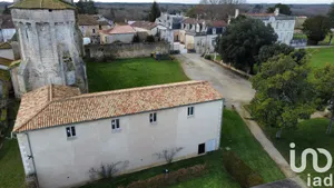 Maison à Charras (16380)