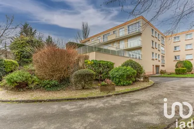 Apartment at Montgeron (91230)