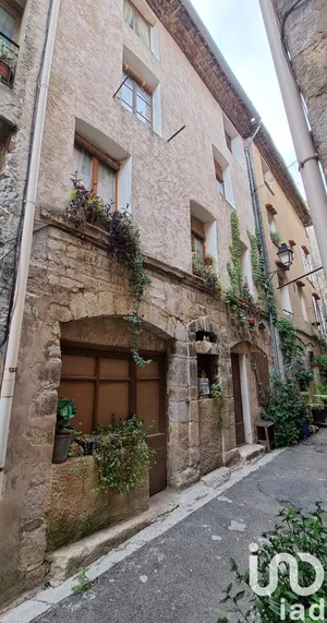Maison de village à Aups (83630)