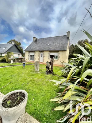 Maison traditionnelle à Plouguenast (22150)
