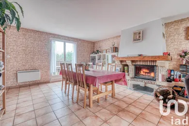 Maison traditionnelle à Crégy-lès-Meaux (77124)