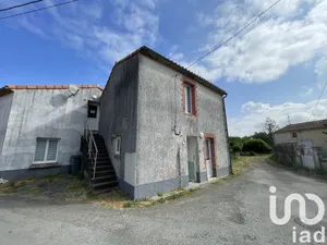Traditional house at Moutiers-sur-le-Lay (85320)