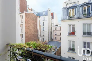 Apartment at Paris (75017)