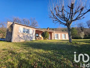 Maison traditionnelle à Saint-Vincent-de-Barrès (07210)