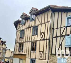 Building at Limoges (87000)