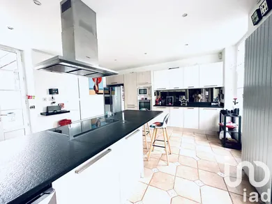 Mansion at Choisy-le-Roi (94600)