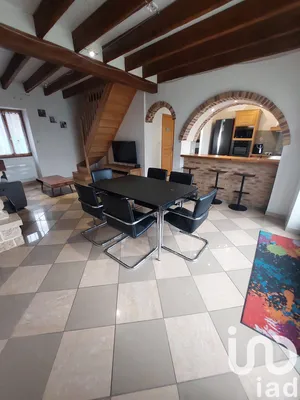 Maison traditionnelle à Gastins (77370)