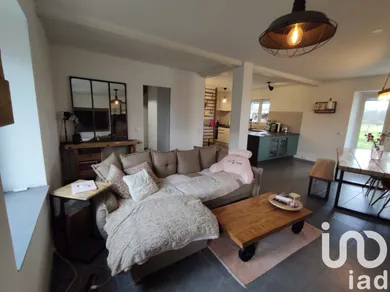 Farm at Saint-Martin-des-Lais (03230)