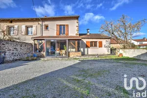 Maison de village à Rochechouart (87600)