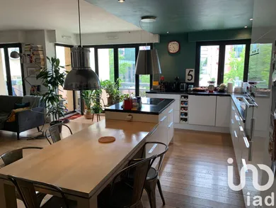 Appartement à Suresnes (92150)