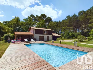 Maison de village à Salles (33770)