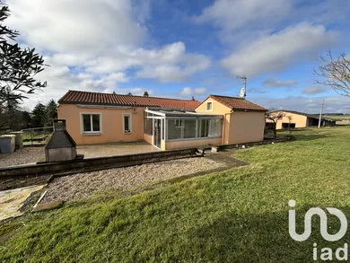 House at Xanton-Chassenon (85240)
