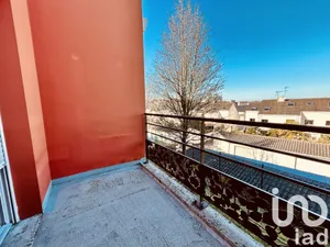 Apartment in Nantes (44100)