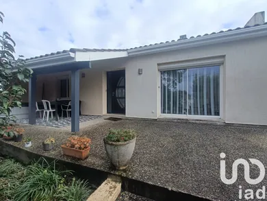 Maison traditionnelle à Villenave-d'Ornon (33140)