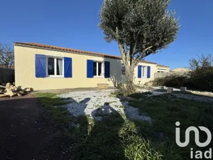 Maison à Saint-Xandre (17138)