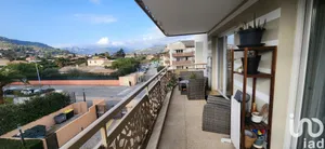 Apartment at Carros (06510)