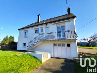 Maison de village à Saint-Jean-la-Poterie (56350)