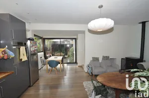 Maison à Bordeaux (33100)