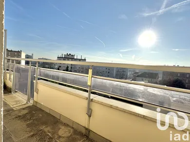 Apartment in Le Bourget (93350)