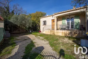 Maison à Rochefort-du-Gard (30650)