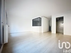 Apartment at Bordeaux (33200)