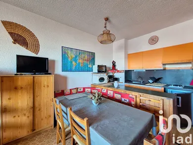 Apartment in Besse-et-Saint-Anastaise (63610)