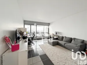 Apartment at Noisy-le-Grand (93160)